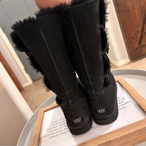 UGG Women's Black Fur-Trimmed Boots